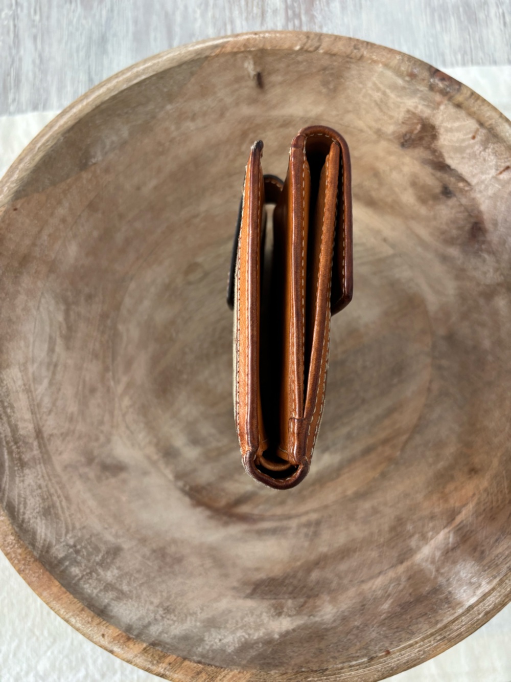 ๐ฟ๐ฆ Vintage Coach Signature Canvas Bifold Leather Wallet in Brown and Tan - Picture 3 of 12